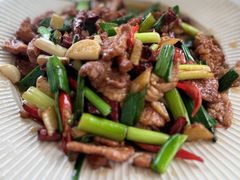 -春天里餐厅·云南创意菜特色美食(束河店)