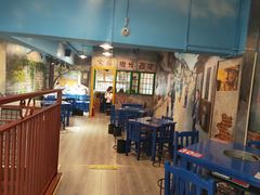 大堂-马路边边麻辣烫联盟路店