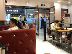 大堂-杨国福麻辣烫(龙阳广场店)