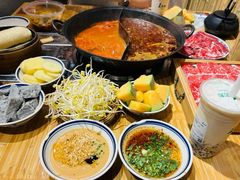 番茄牛油鸳鸯锅底-袁山山重庆火锅(丈八北路店)