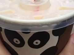 -熊猫一间店欧式奶茶铺