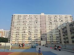-彩虹村