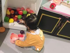 -萨卡屋亲子乐园·餐厅(龙山万物工场店)
