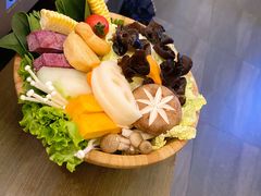 -湊湊火锅·茶憩(打浦桥日月光店)