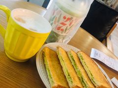 -HELLO 27 意面·沙拉·帕尼尼