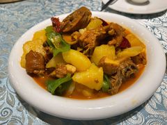 新疆大盘鸡-巴扎美食·新疆菜·西域歌舞表演餐厅(新疆大厦店)