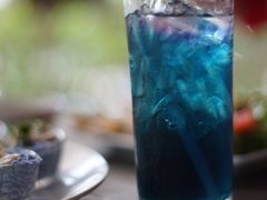 碟豆花饮品-蝶豆花蓝面条