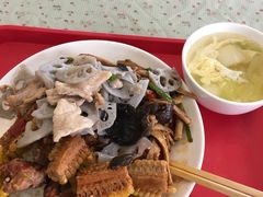 -华中科技大学东三学生食堂