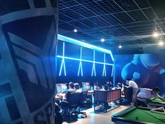 -世代星球·保龄球·镭战真人CS·团建(杨浦店)
