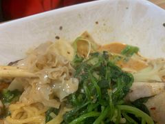 -小胖麻辣烫卤肉饭(斜街店)