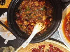 -万重锦·人文川菜馆(骡马市店)