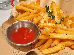 -静香HOUSE·全时段融合餐厅(七星欢乐颂店)