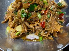 红烧肉笋干-江记·千岛湖土菜馆·石锅鱼(新塘路店)