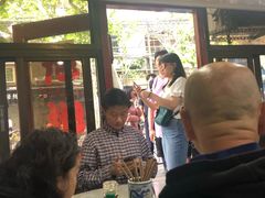 等位区-老地方面馆(思南路店)