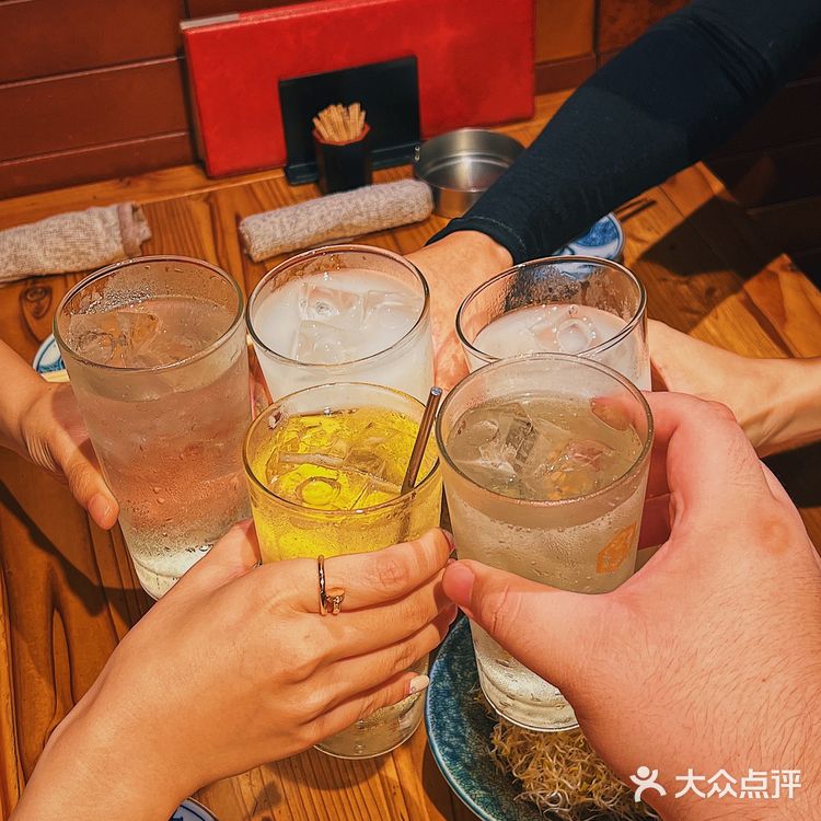 开到凌晨的内脏铁板烧🔥治愈了被滞留在机场的我