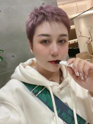 -C-18 SALON