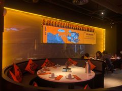-鸣记脆皮烤鱼·海鲜烤鱼(三八广场店)