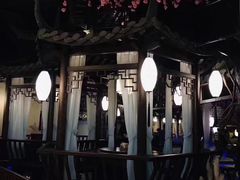 -韵秋荷(宝山龙湖天街店)