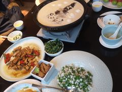 -通安客栈中餐厅·何家小馆