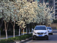 宿舍楼前-浙江大学(紫金港校区)