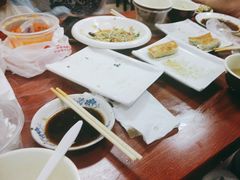 -小街锅贴(护国寺店)