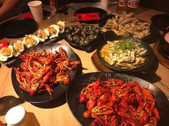 -沪小胖小龙虾(淮海中路旗舰店)