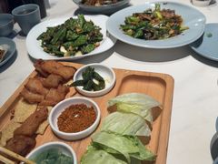 -老周家酱卤猪蹄私房菜(克拉玛依西街店)