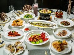 -万龙洲海鲜(大兴绿地缤纷城店)