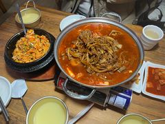-百年石锅饭·朝鲜族传统民餐