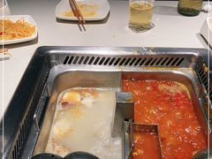 -海底捞火锅鲜切牛肉主题店(长寿路店)