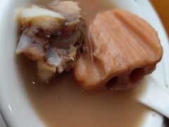 -莲餐厅·湖北菜·潜江小龙虾店(愚园路店)