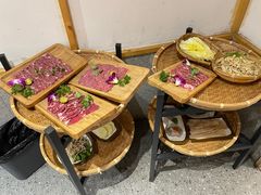 -头羊市井羊肉馆