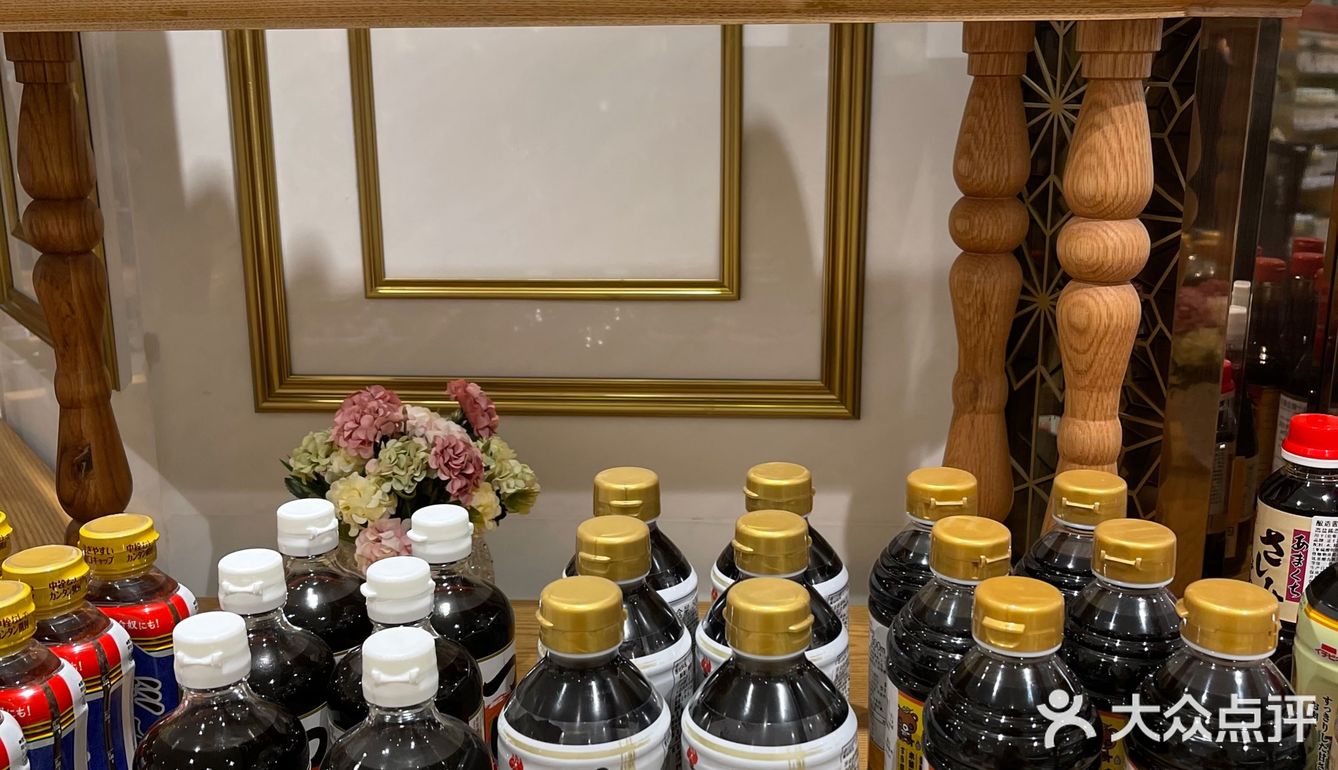 两粒巧克力128！年入百万也不一定超市自由的店，就！是！它！