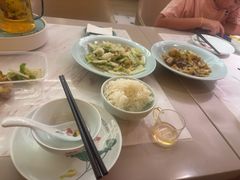 -荷花亭·湖北融合菜(中商广场店)