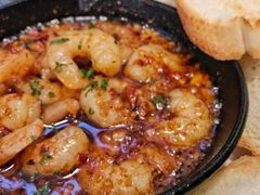蒜香辣味橄榄油爆对虾-帕歌西班牙餐厅paco tapas