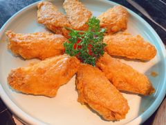 蛋黄鸡翅-新白鹿餐厅(虹桥南丰城店)