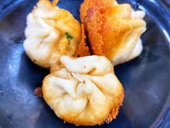 特色葱煎包-赵宝美煎包店