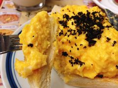 黑松露炒蛋多士-華人 華星冰室(氹仔 店)
