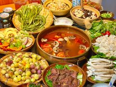 -阿山卓·野生菌火锅·纳西火塘烤肉