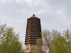 -玲珑塔公园