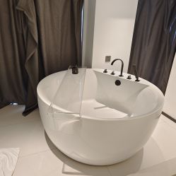 -B-BEAUTY童颜皮肤管理中心