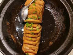 砂锅荔浦芋头-香融府·烤鸭·家常菜(马家堡路店)
