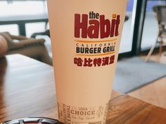 -The Habit Burger Grill 哈比特汉堡(世博店)