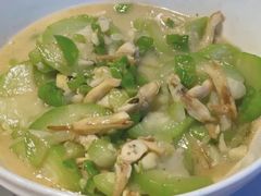 -费大厨辣椒炒肉(高铁吾悦广场店)