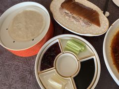 -粤尚腾香居中餐厅(首都机场希尔顿店)