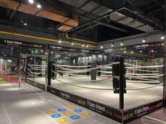 -VLines耀能运动24小时·月付制健身(京广桥店)
