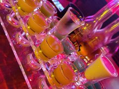 -vimi便利店酒吧