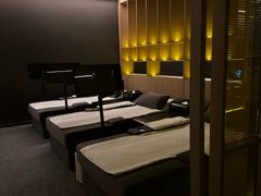 -涨巢·潮玩水疗局