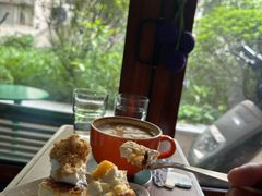 -SAFARI COFFEE