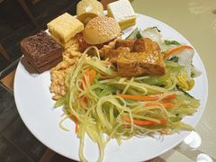 -然一素食餐厅(马利来广场店)